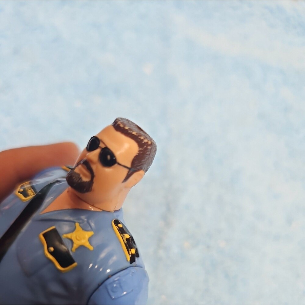 WWE WWF Hasbro The Big Boss Man Series 1 Vintage Wrestling Action Figure - Picture 4 of 7